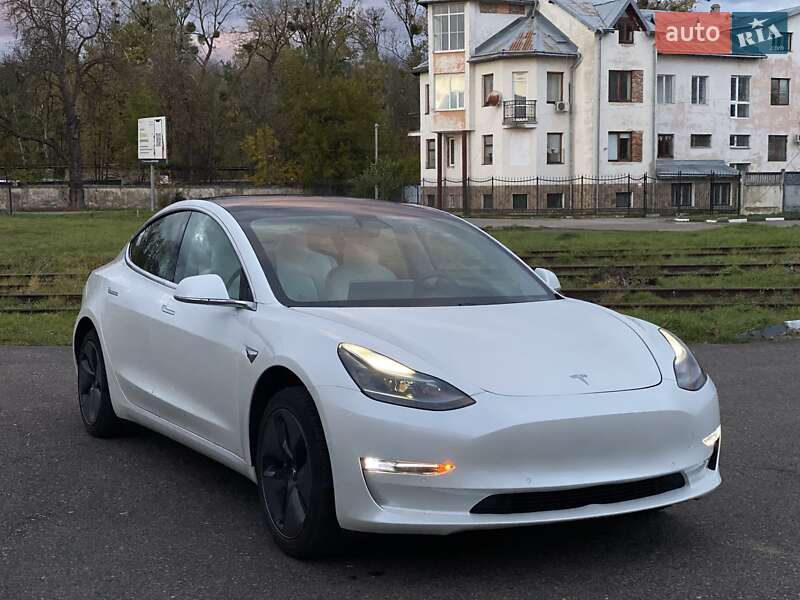 Седан Tesla Model 3 2020 в Стрые фото 4 Седан Tesla Model 3 2020 в Стрые