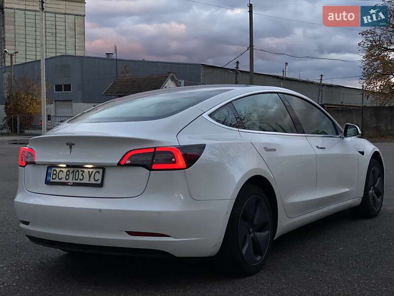 Седан Tesla Model 3 2020 в Стрые фото 7 Седан Tesla Model 3 2020 в Стрые