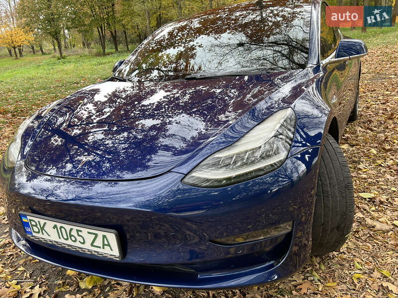Седан Tesla Model 3 2020 в Дубно фото 4 Седан Tesla Model 3 2020 в Дубно