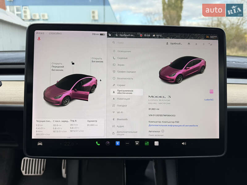 Седан Tesla Model 3 2021 в Виннице