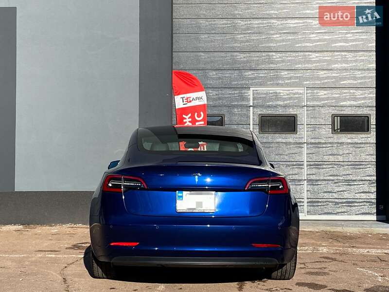 Седан Tesla Model 3 2019 в Киеве фото 8 Седан Tesla Model 3 2019 в Киеве