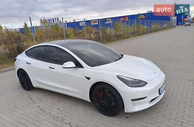 Седан Tesla Model 3 2023 в Вінниці