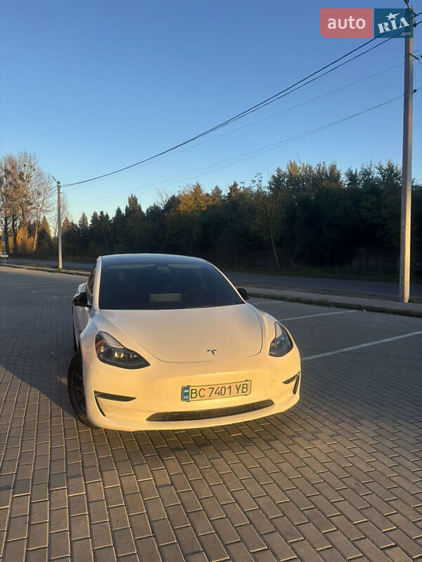 Tesla Model 3 2021 Tesla Model 3 2021