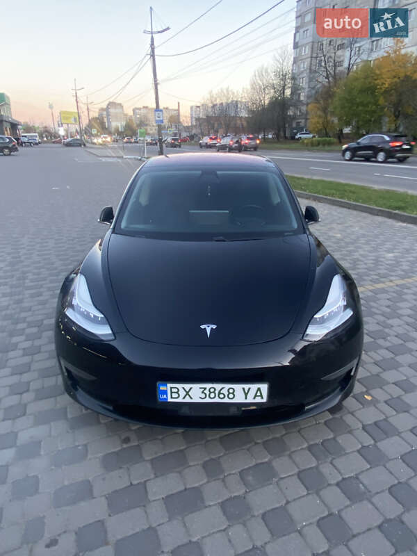Седан Tesla Model 3 2018 в Хмельницькому фото 18 Седан Tesla Model 3 2018 в Хмельницькому