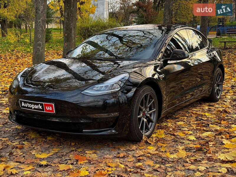 Tesla Model 3 2019