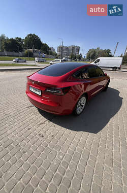 Седан Tesla Model 3 2022 в Львові