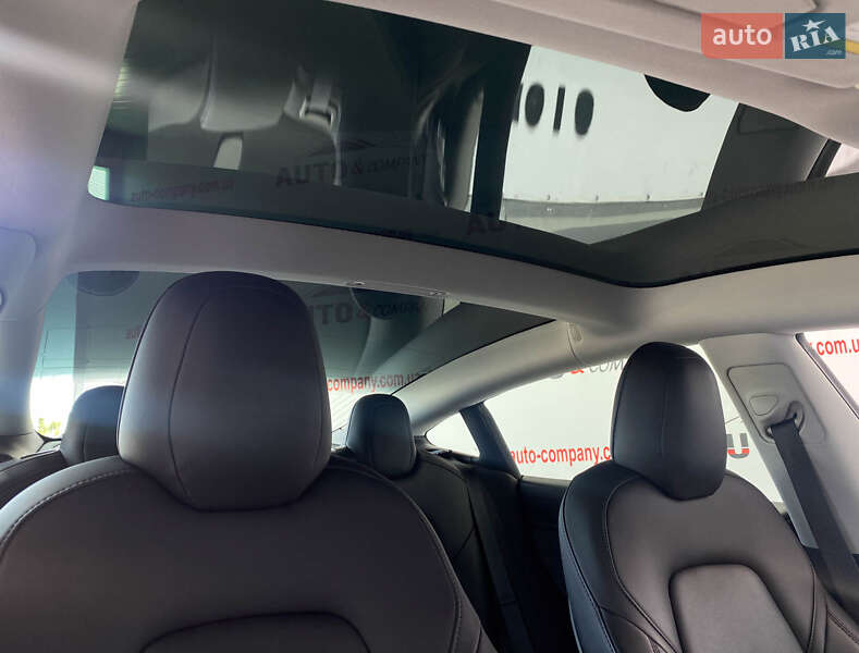Седан Tesla Model 3 2020 в Львове фото 18 Седан Tesla Model 3 2020 в Львове