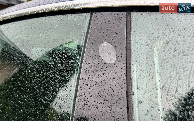 Седан Tesla Model 3 2019 в Львові