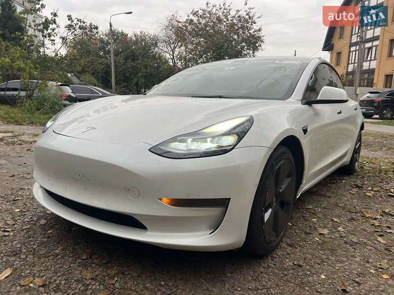 Седан Tesla Model 3 2022 в Киеве фото 2 Седан Tesla Model 3 2022 в Киеве