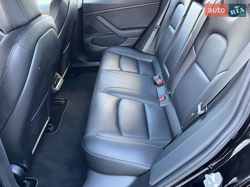 Седан Tesla Model 3 2018 в Виннице фото 24 Седан Tesla Model 3 2018 в Виннице