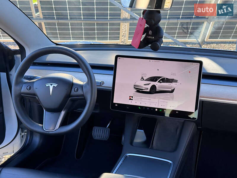 Седан Tesla Model 3 2022 в Стрию фото 19 Седан Tesla Model 3 2022 в Стрию