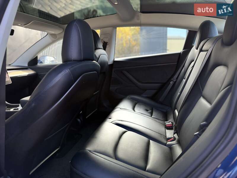 Седан Tesla Model 3 2020 в Львове фото 16 Седан Tesla Model 3 2020 в Львове