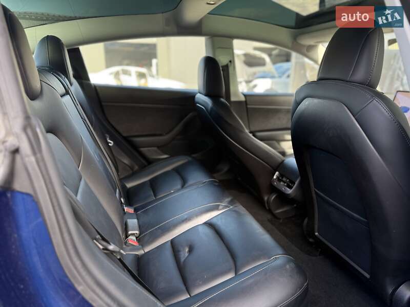 Седан Tesla Model 3 2020 в Львове фото 19 Седан Tesla Model 3 2020 в Львове