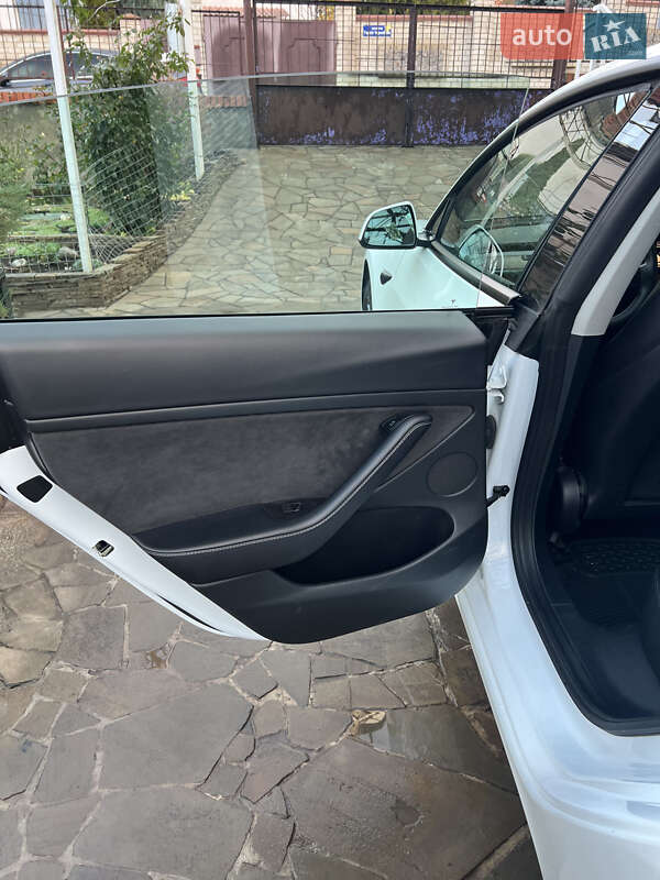 Седан Tesla Model 3 2021 в Харькове фото 15 Седан Tesla Model 3 2021 в Харькове