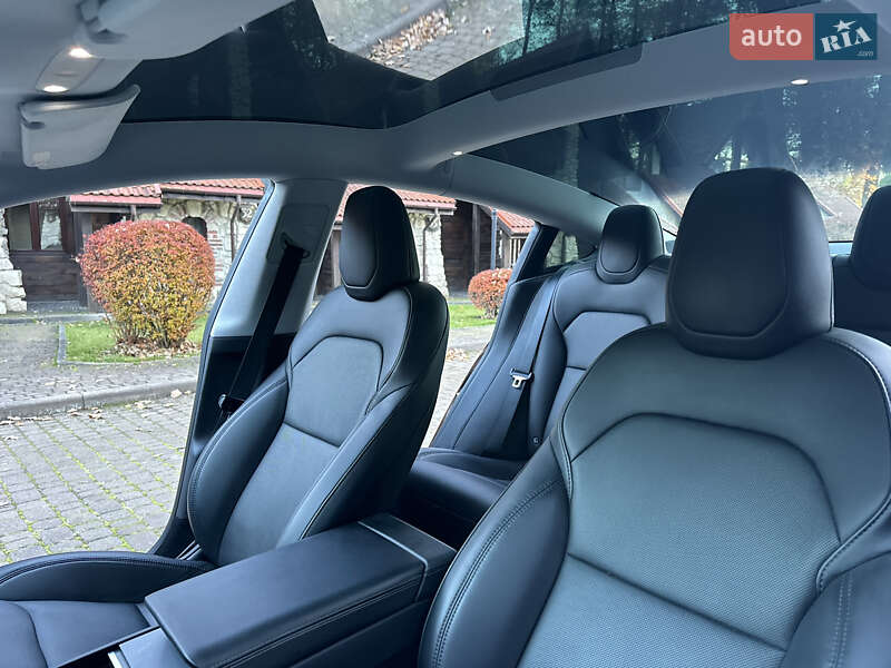 Седан Tesla Model 3 2024 в Львове фото 12 Седан Tesla Model 3 2024 в Львове