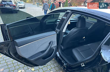 Седан Tesla Model 3 2024 в Львове фото 25 Седан Tesla Model 3 2024 в Львове