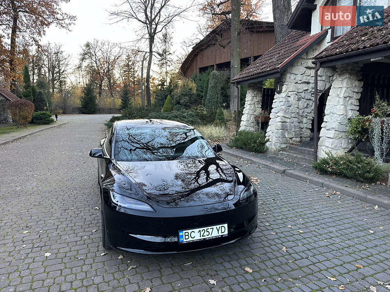 Седан Tesla Model 3 2024 в Львові фото 32 Седан Tesla Model 3 2024 в Львові