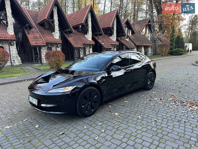 Седан Tesla Model 3 2024 в Львове фото 36 Седан Tesla Model 3 2024 в Львове