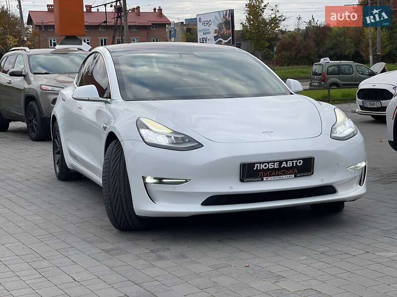 Седан Tesla Model 3 2018 в Львові фото 3 Седан Tesla Model 3 2018 в Львові