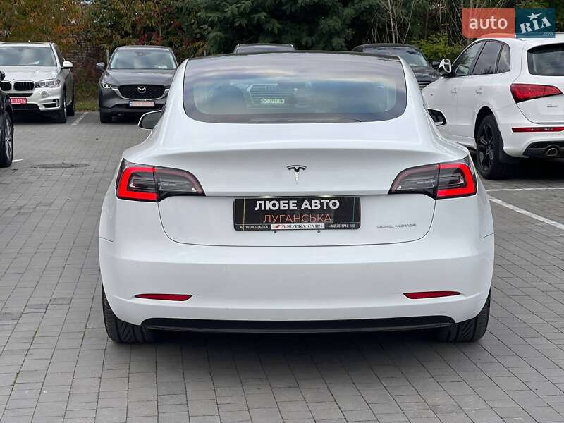 Седан Tesla Model 3 2018 в Львові фото 5 Седан Tesla Model 3 2018 в Львові