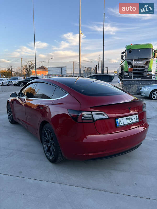 Седан Tesla Model 3 2018 в Білій Церкві