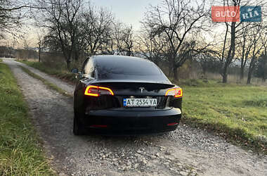 Седан Tesla Model 3 2018 в Долине фото 12 Седан Tesla Model 3 2018 в Долине