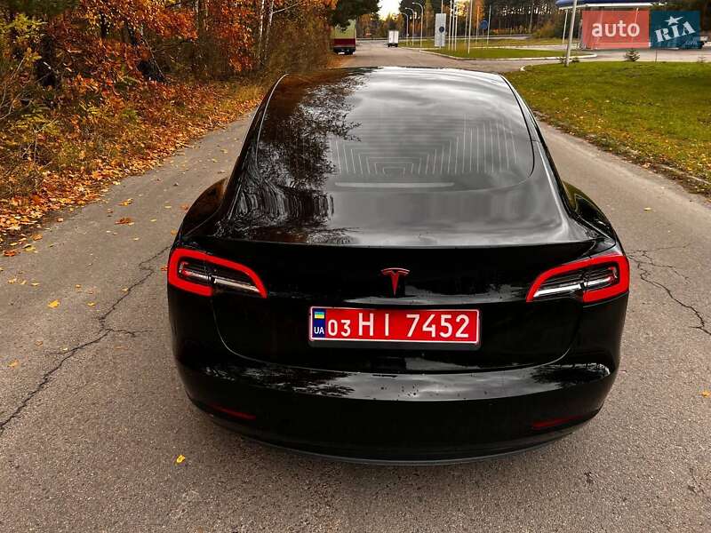 Седан Tesla Model 3 2018 в Ковеле