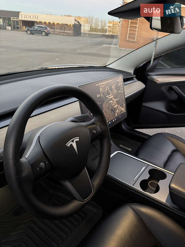 Седан Tesla Model 3 2021 в Киеве фото 13 Седан Tesla Model 3 2021 в Киеве