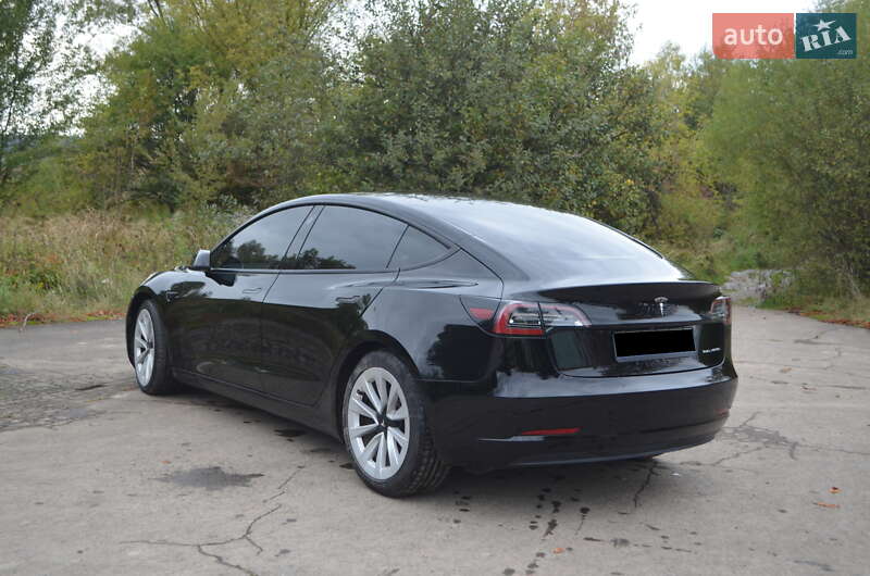 Седан Tesla Model 3 2021 в Львові фото 8 Седан Tesla Model 3 2021 в Львові