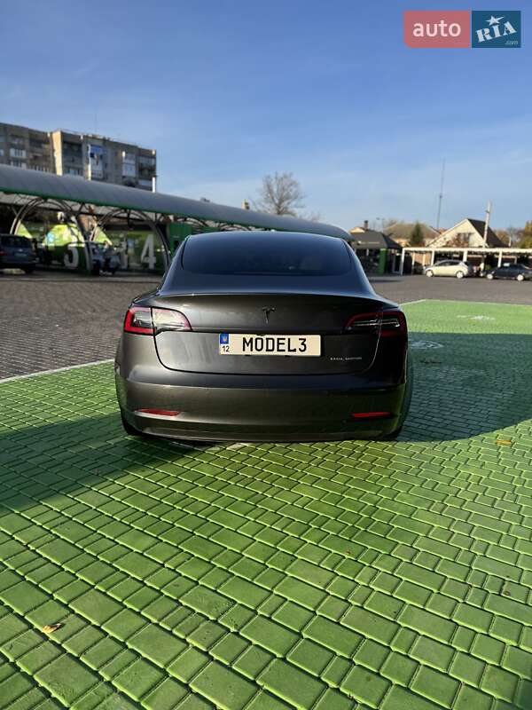Седан Tesla Model 3 2021 в Кропивницькому фото 9 Седан Tesla Model 3 2021 в Кропивницькому