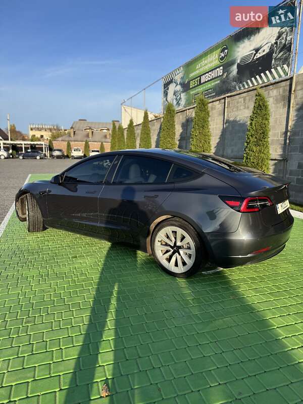 Седан Tesla Model 3 2021 в Кропивницькому фото 25 Седан Tesla Model 3 2021 в Кропивницькому