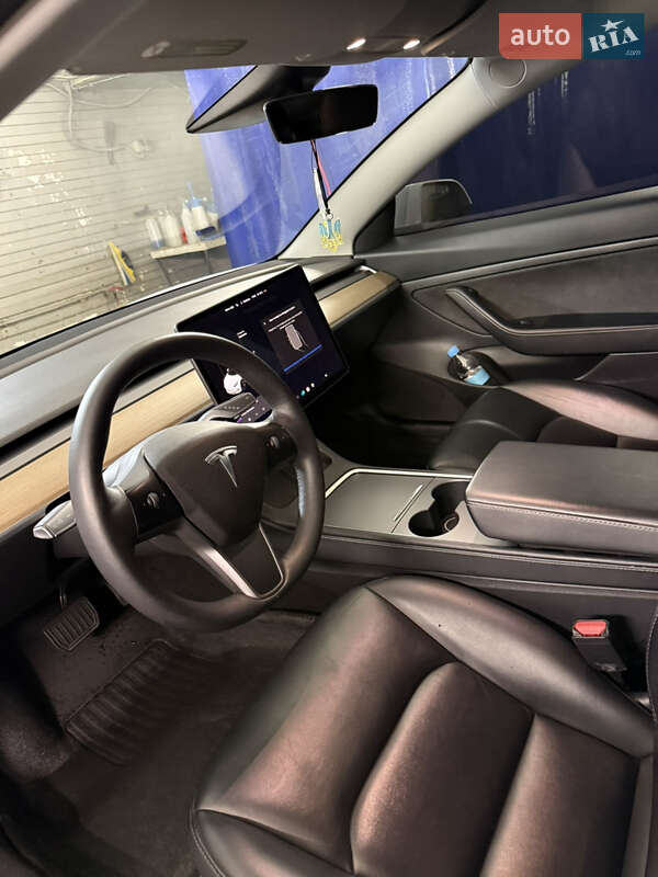 Седан Tesla Model 3 2021 в Киеве фото 8 Седан Tesla Model 3 2021 в Киеве