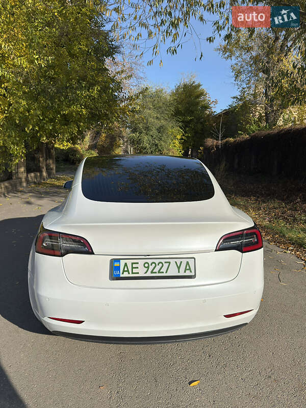 Седан Tesla Model 3 2019 в Кривом Роге фото 2 Седан Tesla Model 3 2019 в Кривом Роге