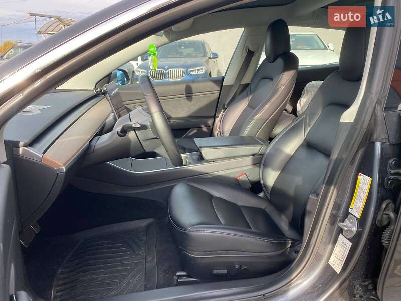 Седан Tesla Model 3 2019 в Львове фото 12 Седан Tesla Model 3 2019 в Львове