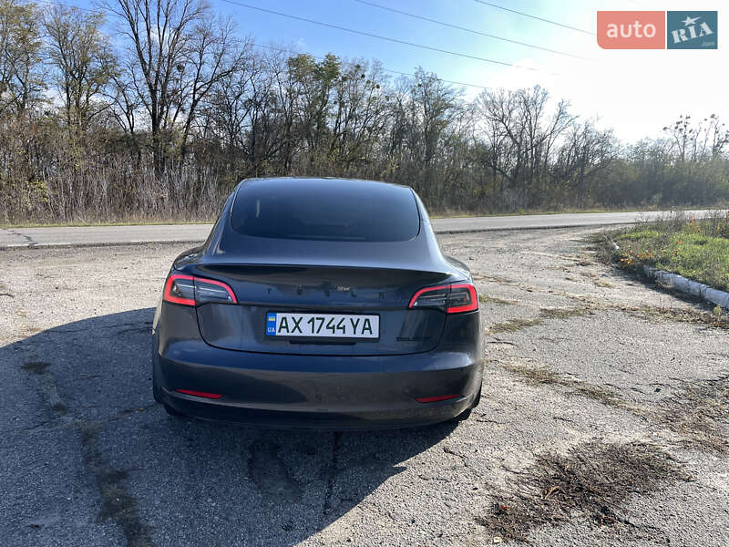 Седан Tesla Model 3 2022 в Первомайську фото 3 Седан Tesla Model 3 2022 в Первомайську