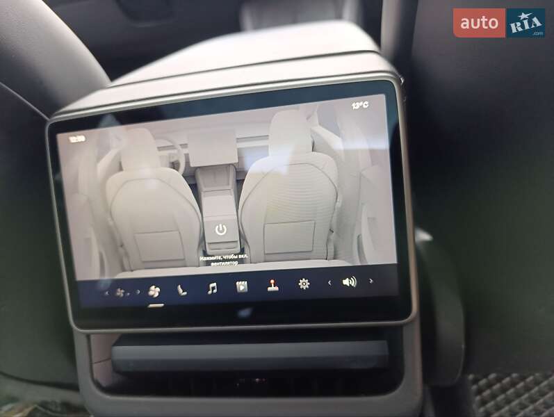 Седан Tesla Model 3 2024 в Хмельницькому фото 11 Седан Tesla Model 3 2024 в Хмельницькому