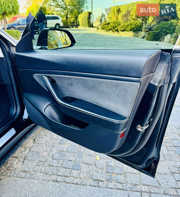 Седан Tesla Model 3 2019 в Новомосковську фото 11 Седан Tesla Model 3 2019 в Новомосковську