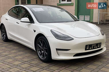 Седан Tesla Model 3 2021 в Стрые