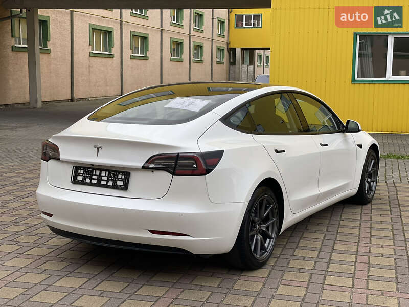 Седан Tesla Model 3 2021 в Стрию фото 35 Седан Tesla Model 3 2021 в Стрию