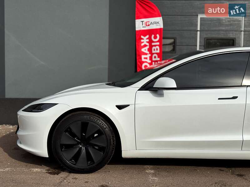 Седан Tesla Model 3 2024 в Києві фото 5 Седан Tesla Model 3 2024 в Києві