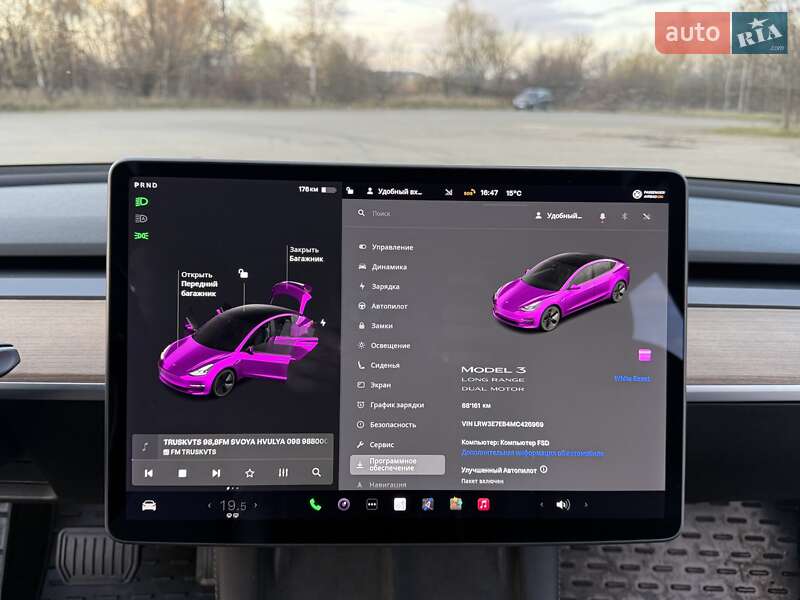 Седан Tesla Model 3 2021 в Трускавці