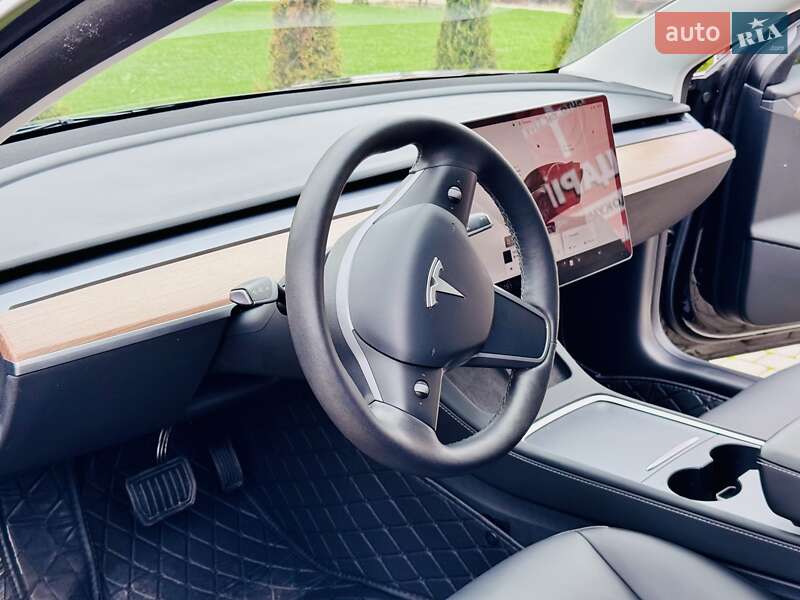 Седан Tesla Model 3 2022 в Стрые фото 31 Седан Tesla Model 3 2022 в Стрые