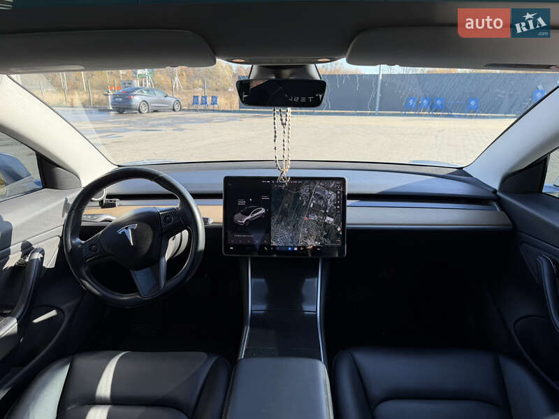 Седан Tesla Model 3 2018 в Львові фото 7 Седан Tesla Model 3 2018 в Львові