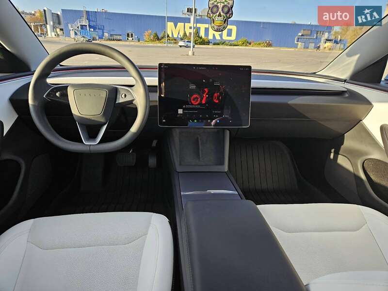 Седан Tesla Model 3 2024 в Днепре фото 18 Седан Tesla Model 3 2024 в Днепре