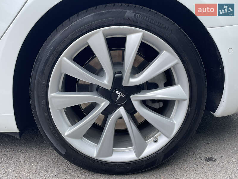 Седан Tesla Model 3 2020 в Виннице фото 7 Седан Tesla Model 3 2020 в Виннице