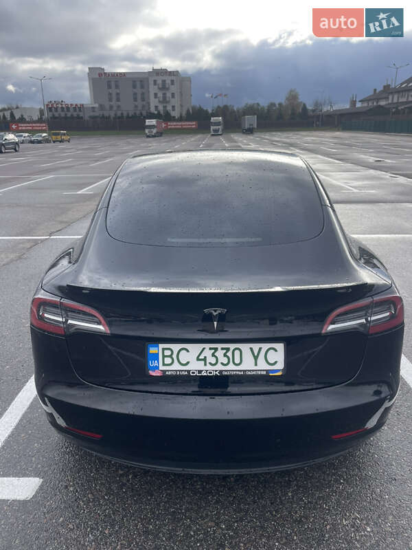 Седан Tesla Model 3 2023 в Львове фото 23 Седан Tesla Model 3 2023 в Львове