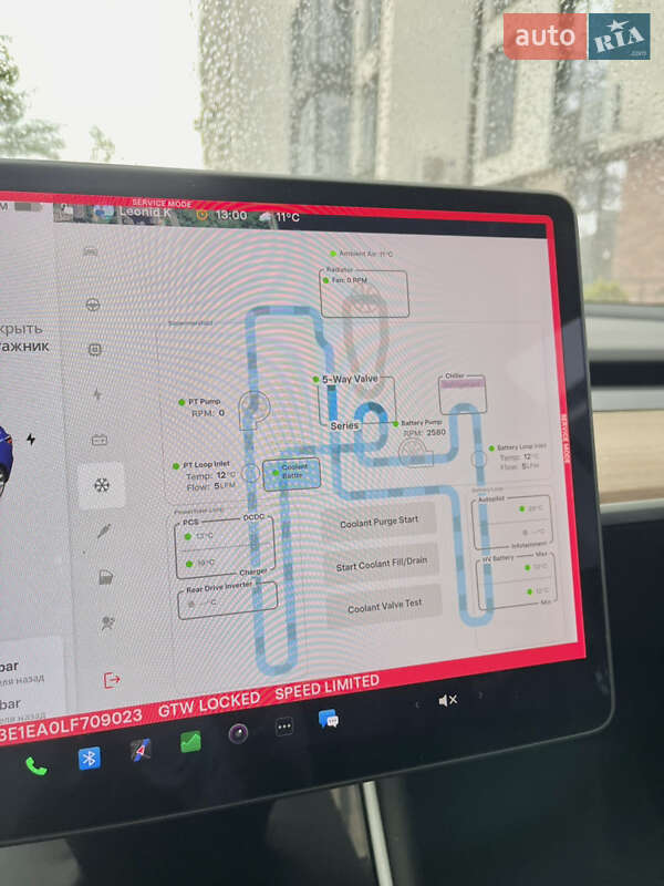Седан Tesla Model 3 2020 в Івано-Франківську