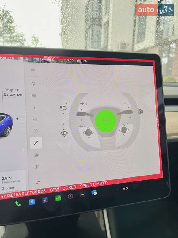 Седан Tesla Model 3 2020 в Івано-Франківську