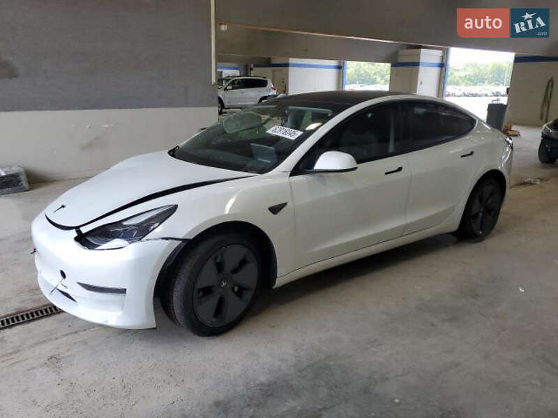 Седан Tesla Model 3 2021 в Луцке фото Седан Tesla Model 3 2021 в Луцке