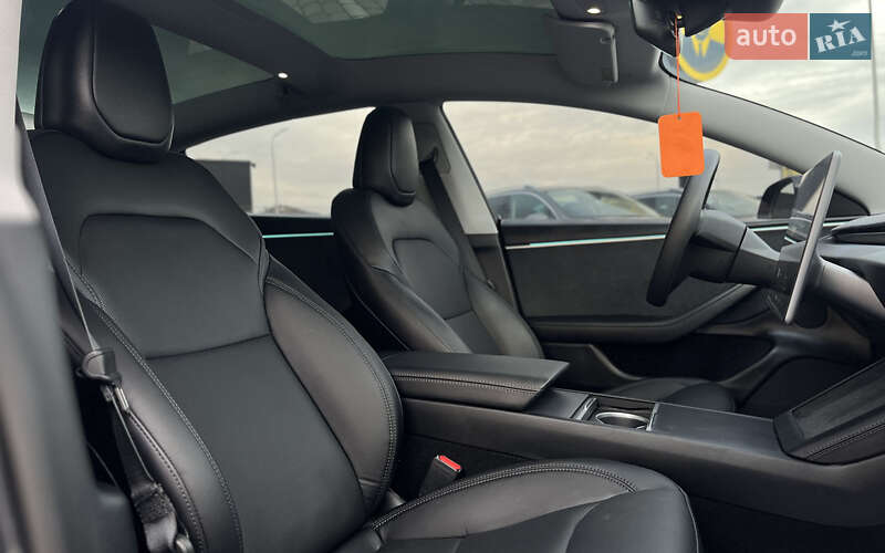 Седан Tesla Model 3 2024 в Мукачевому фото 21 Седан Tesla Model 3 2024 в Мукачевому
